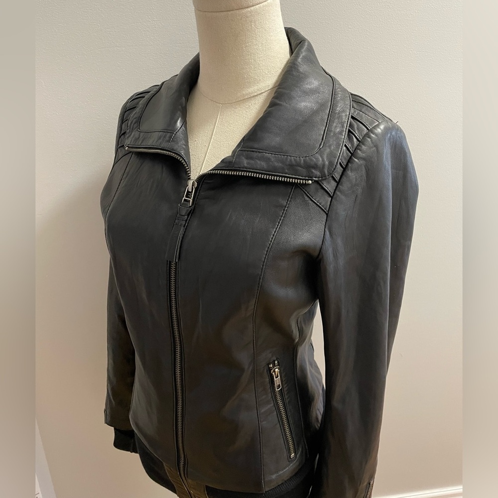 MACKAGE Artzia Genuine Lamb Black Leather Moto Jacket. XS - Picture 3 of 16